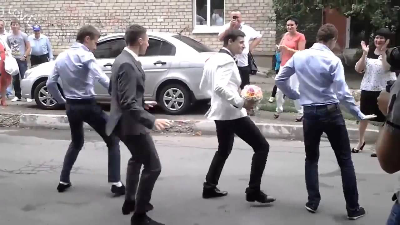 ⁣Крутые и смешные танцы | Нарезка | Funny dancing