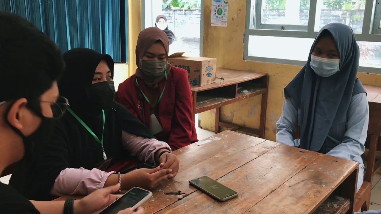 KKN RADIO KOMUNITAS SUARA EDUKASI (SMP MUHAMMADIYAH 3 KOKAP)