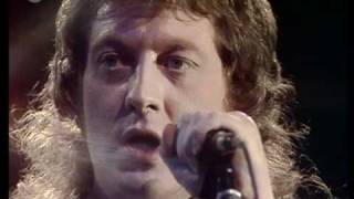 Video thumbnail of "Slade - That's allright mama  Nov,1977"
