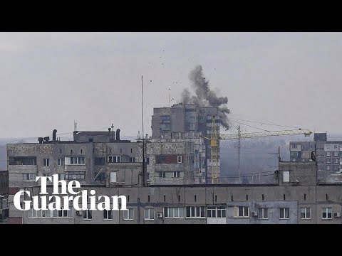 Mariupol: humanitarian crisis deepens as Russia intensifies shelling