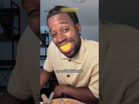 Anh ấy muốn làm cho mọi người cười 😂