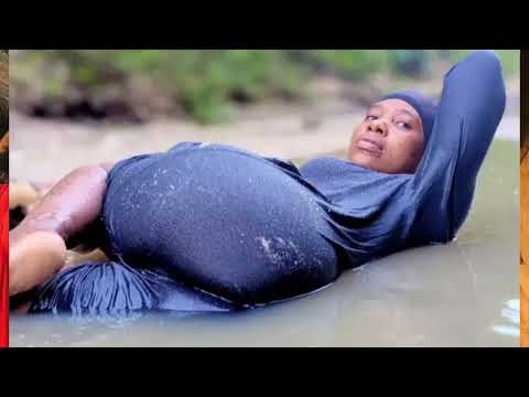 Kiuno Feni Kanga Moko 