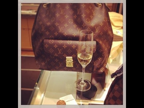 Louis Vuitton Metis Hobo Review - YouTube