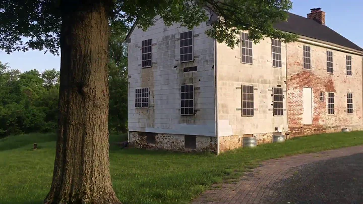 Abandoned 1769 Clover Hill Farm House (HD UNCUT)