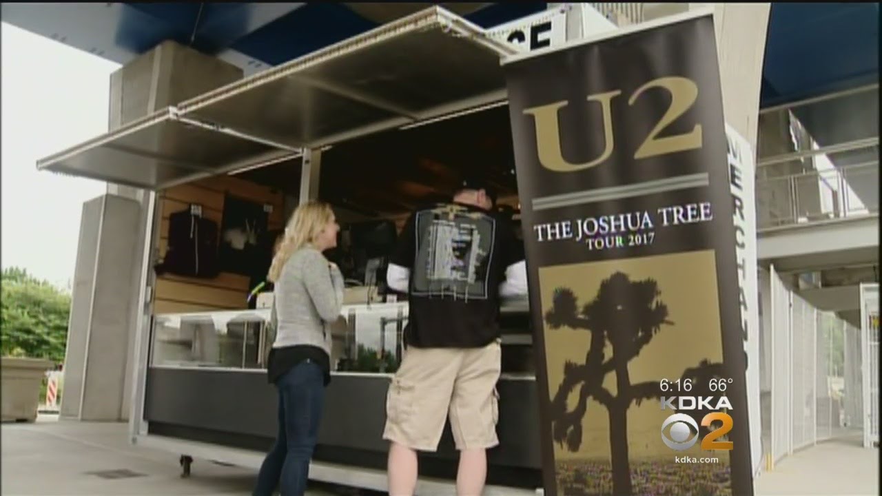 Crowds Pack Heinz Field For U2 Concert - YouTube