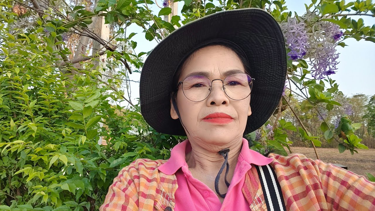 🔴สด.รดน้ำดอกโมรอบองศ์ปู่เช้านี้