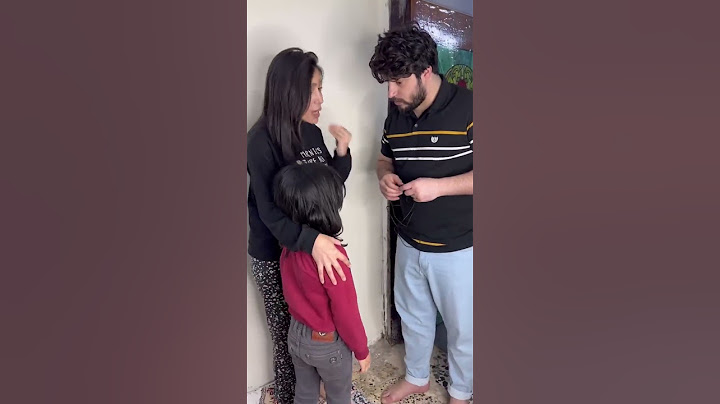 المعلم وظرب الاطفال