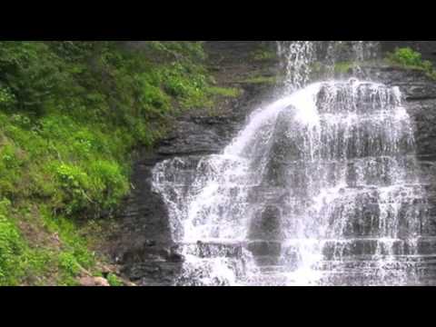 Cascades  – detail.videoPreview