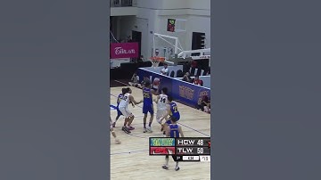 Tân binh "2k6" Thái Quang đang khiến chúng ta phải trầm trồ và quên rằng đây là trận đấu của các cầu