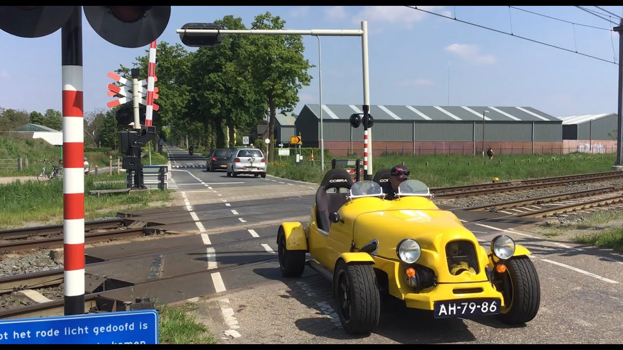 Oldtimer Auto / Car ! Spyker ? Cool Speedy Sportcar / sport Auto 👍👍👍👍👍🚗 Auto Spotting , Sevenum NL!!