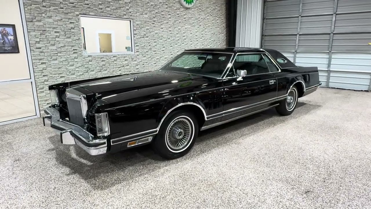 1979 3X BLACK Mark V with a FACTORY SUNROOF!! 13,000 ACTUAL MILES