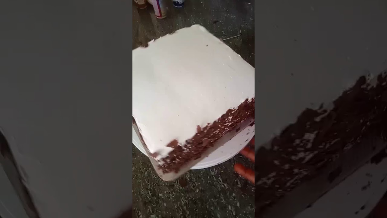 1 kg black forest cake decorating..