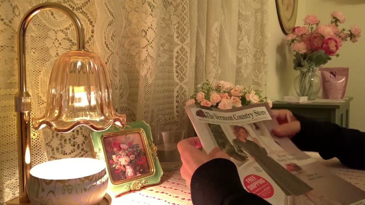 ASMR-просмотр каталога магазина Vermont Country Store.