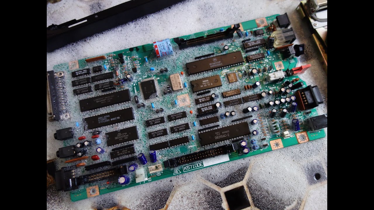 ジャンク】X68000 ACE HD マジックリン洗浄と動作確認【分解修理その2