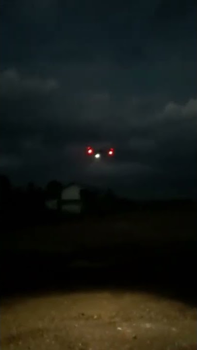 Tes Terbangkan Drone malam‼️Ternyata Ada Lampunya #anakmudakalimantan #kendawangan #ketapang #drone
