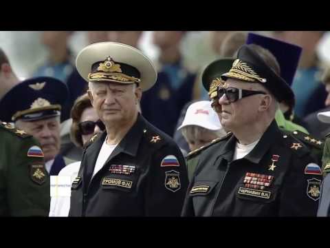 Знак свыше! Птичка накакала на Путина.