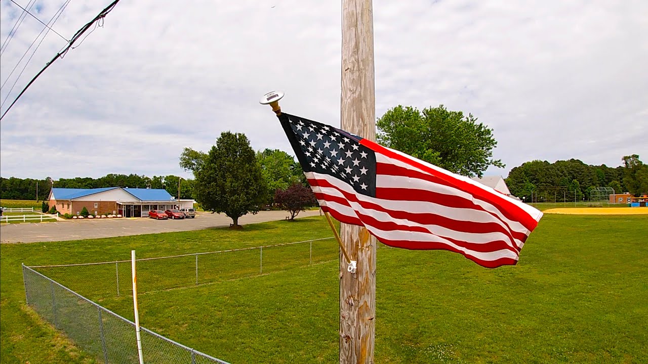 Hanging Flags for Memorial Day!