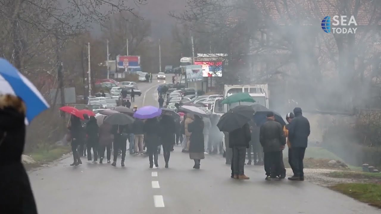 Roads Blocked In Kosovo Amid Serbia Tensions