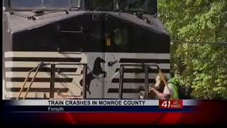 Monroe County train crash leaves 1 injured