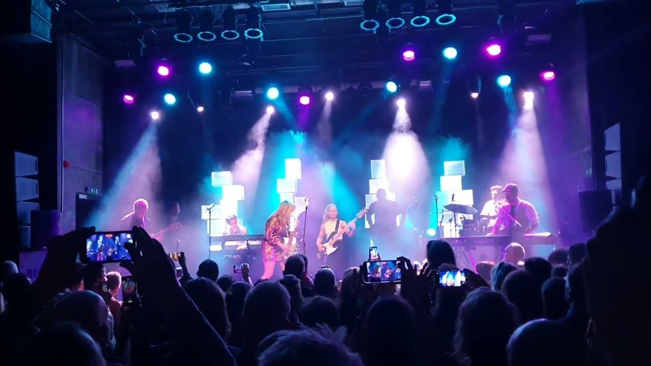 Candy Dulfer ft. A Lot(te) of Bass Pick Up The Pieces (Live at De