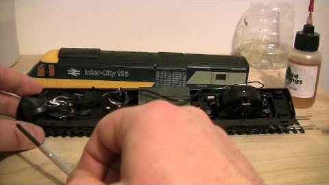 oorail.com | Adding a directional LED to a LIMA / Hornby InterCity 125 HST (oo gauge railways)