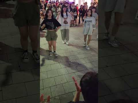 Kpop&amp;amp;JHKTV]LadyB in hongdae Lupin-<strong>KARA</strong> #shorts