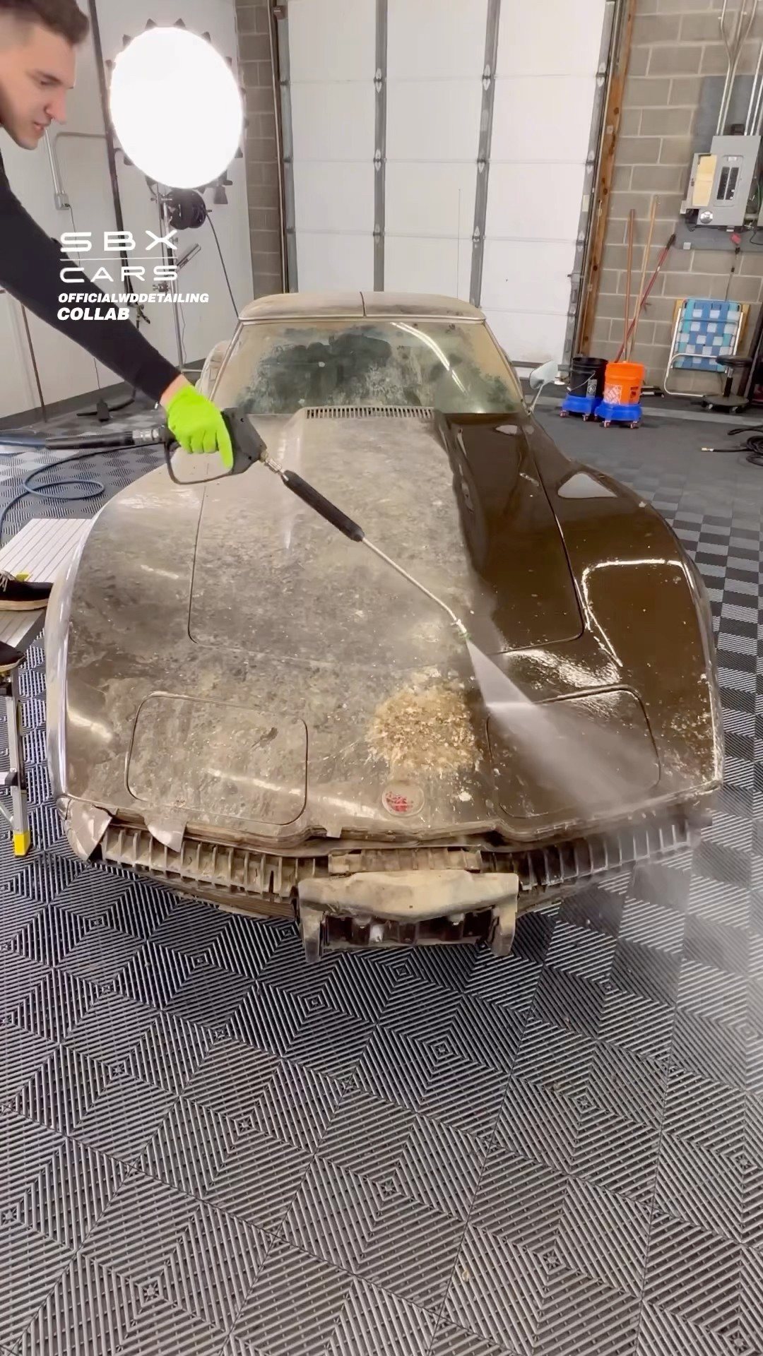 Getting rid of 34 years worth of dirt ? #corvette #carwash #supercars