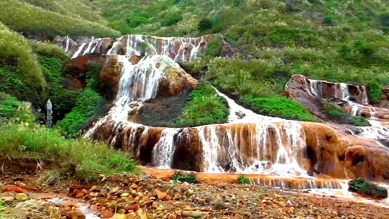 GOLDEN WATERFALLS ( 黃金瀑布 ) TAIWAN - TTS#9 - YouTube