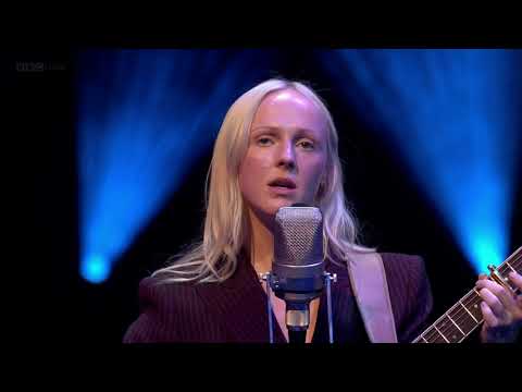 "Salinas" - Laura Marling with 12 Ensemble @ Royal Albert Hall 2020
