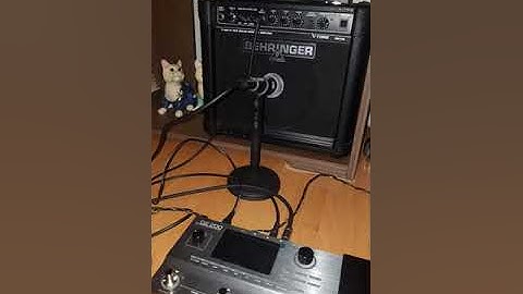 Mooer GE200 Testing with a Backing Track