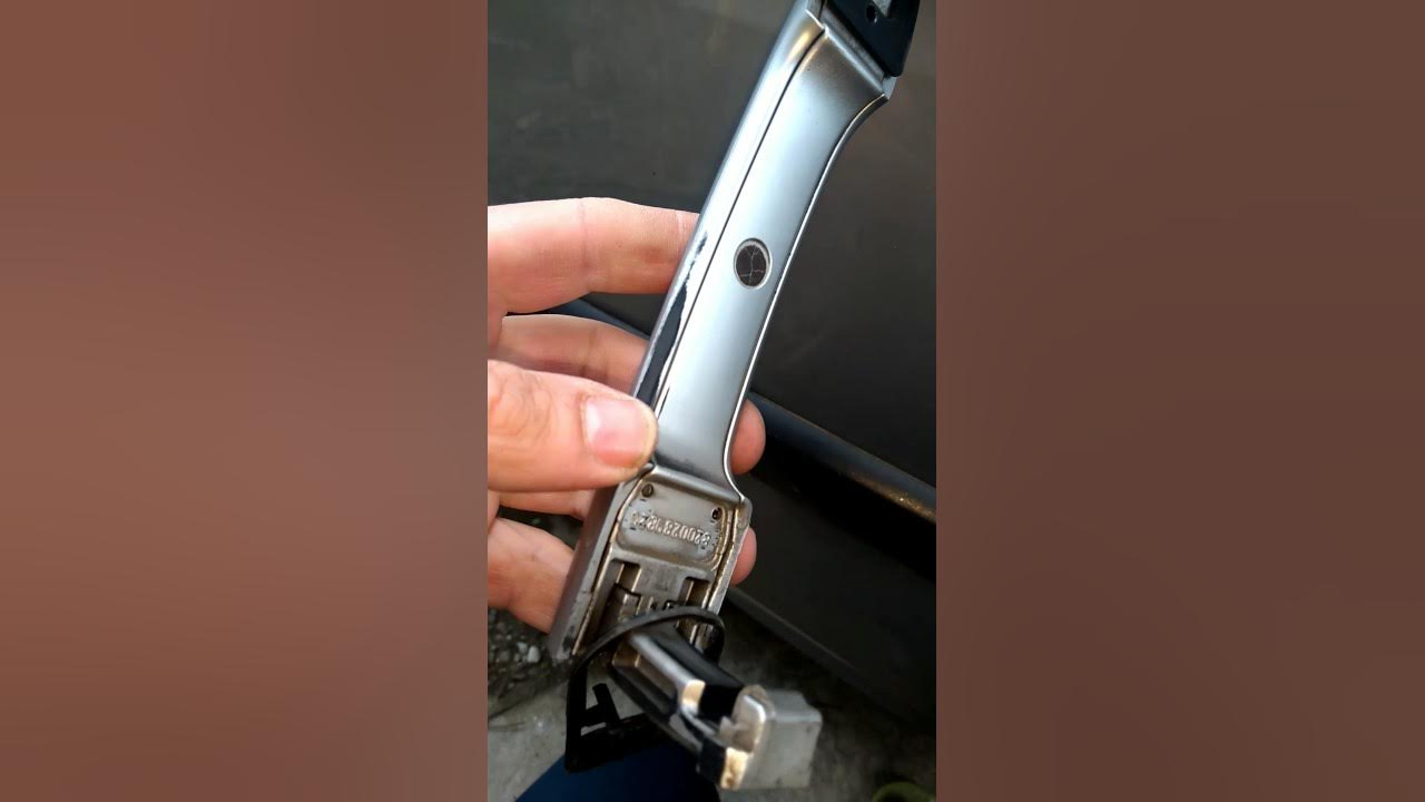 Как снять ручку меган 2 Снять дверную карту меган 2