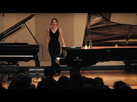 Bach: French Suite No. 5, BWV 816; Magdalena Baczewska, piano