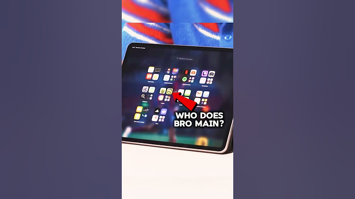 Lamine yamal playing games in his ipad?!? 😳 #yamal #brawlstars #freefire #magictiles3