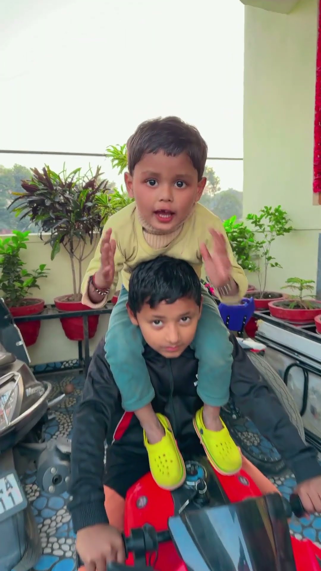 Roti Khalo ? ? #shorts #comedy #funny #fukreyfamily #fukrey3 #viralvideo #trending