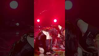 𝐹𝑎𝑛𝑐𝑎𝑚 - 𝐶ℎ𝑎𝑒𝑦 𝐶𝑟𝑎𝑥𝑦 - 𝑃𝑜𝑖𝑠𝑜𝑛 𝑟𝑜𝑠𝑒