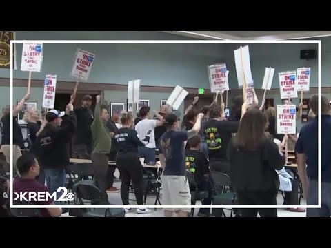 Boeing machinists vote to strike after rejecting pay increases of 25% over 4 years