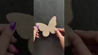 Artisanat unique à suspendre au mur en forme de papillon  Utilisation #paca  #parfois #pedrabranca