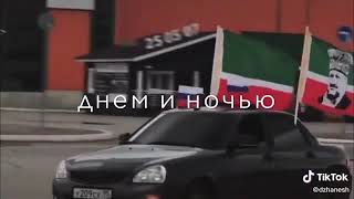 Солнце всходит и заходит А в моей тюрьме темно🥀