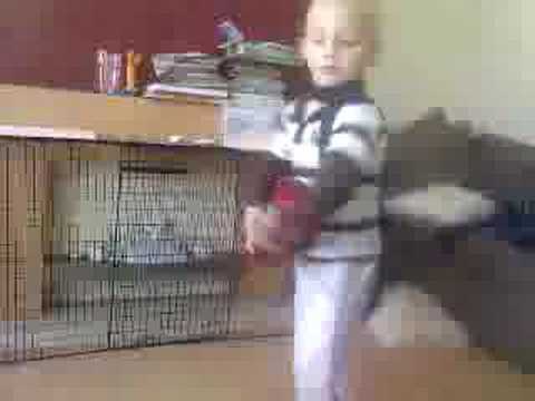 joshua dancin 3 yr old autistic kid to schools out...