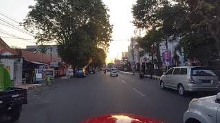 Mentahan Story WA Jalan Raya Sore