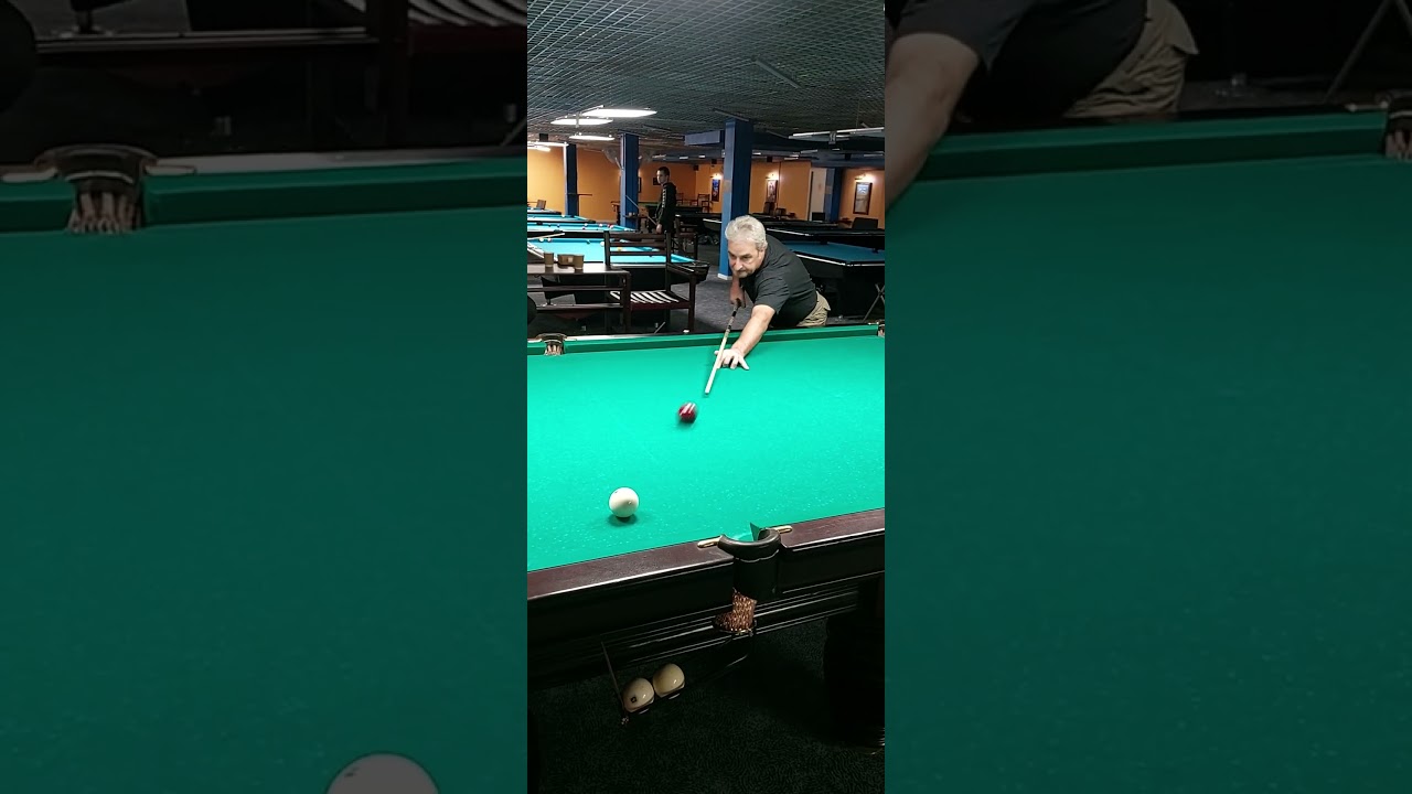 Быстрый и уверенный свояк на центр в исполнении Олега в партии по динамичной пирамиде