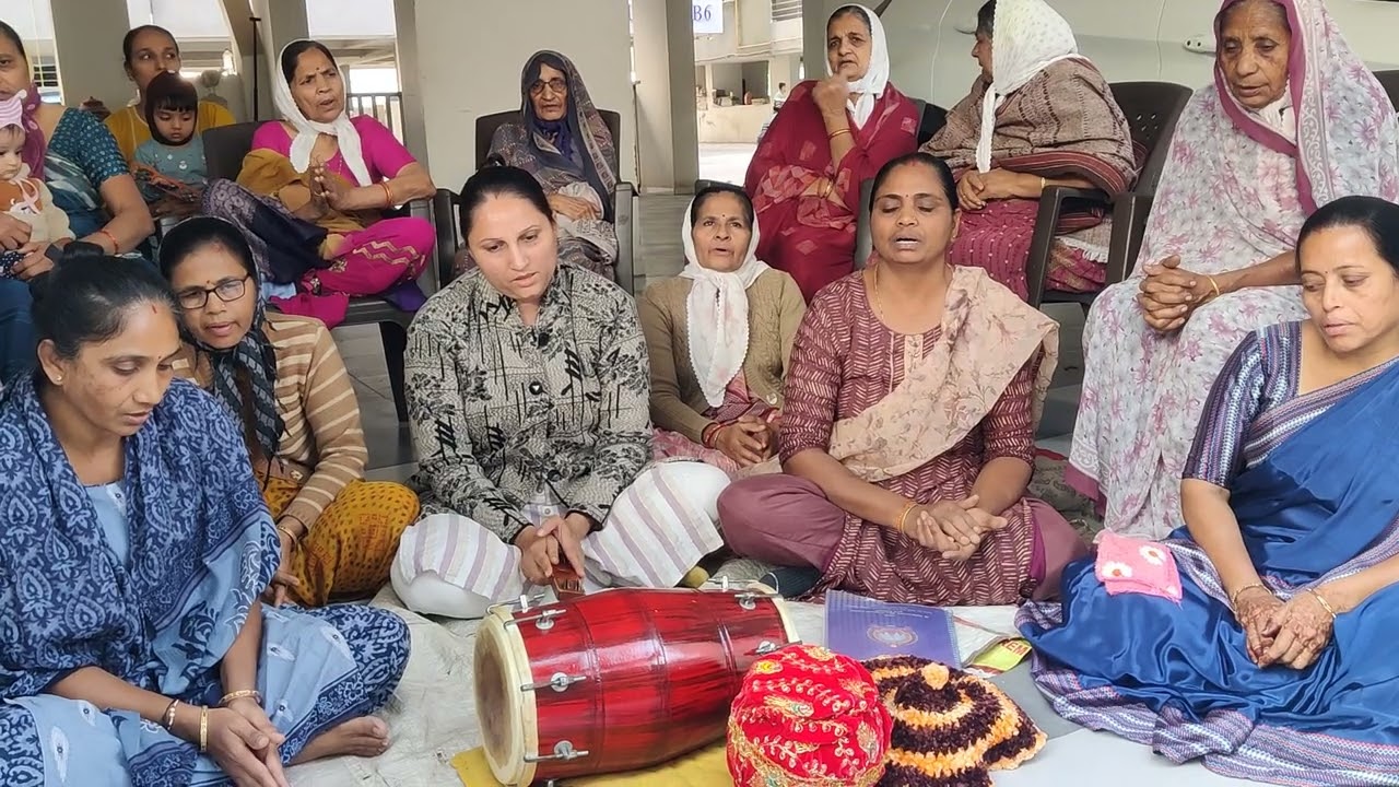 🪴આજે આનંદ નંદજીના આંગણે🪴 લખેલું છે 👇