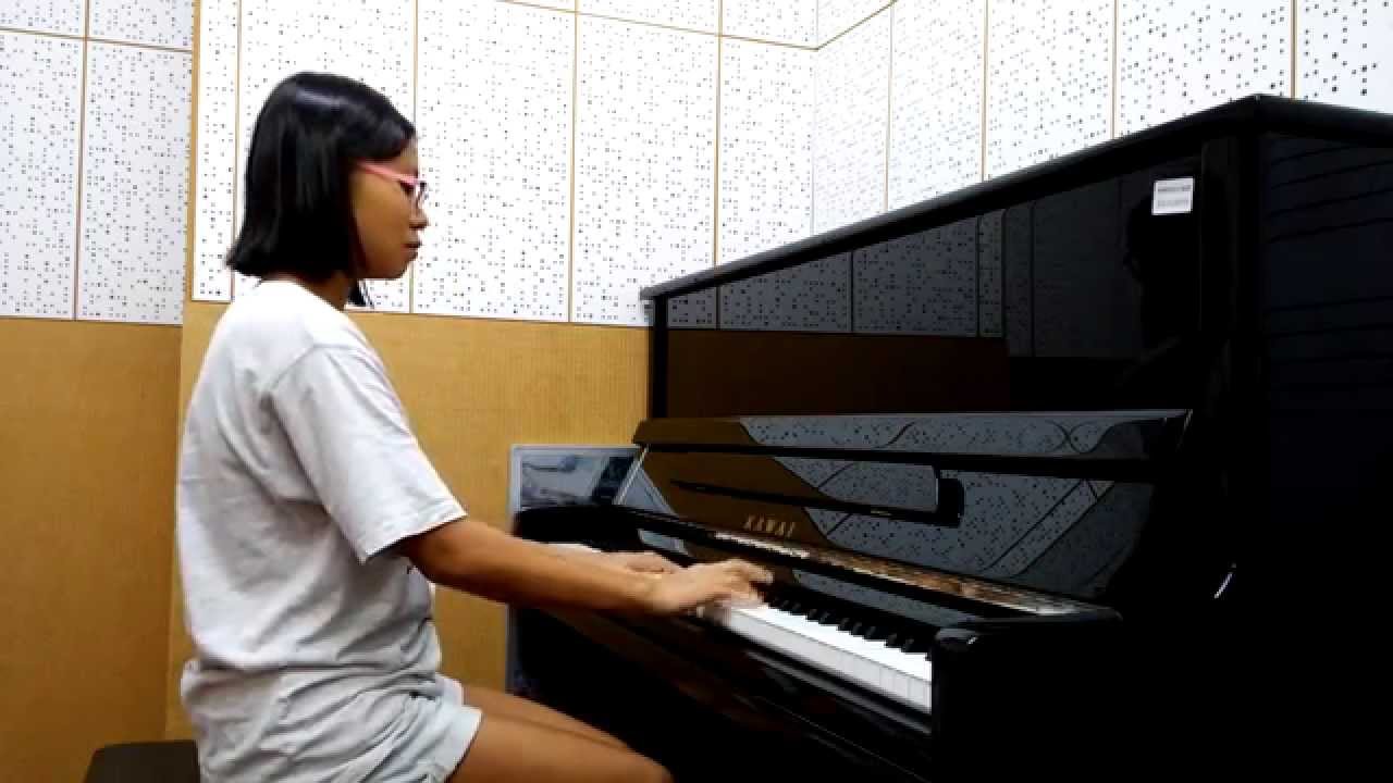 Che Vuole Questa Musica Stasera live piano ver. - YouTube