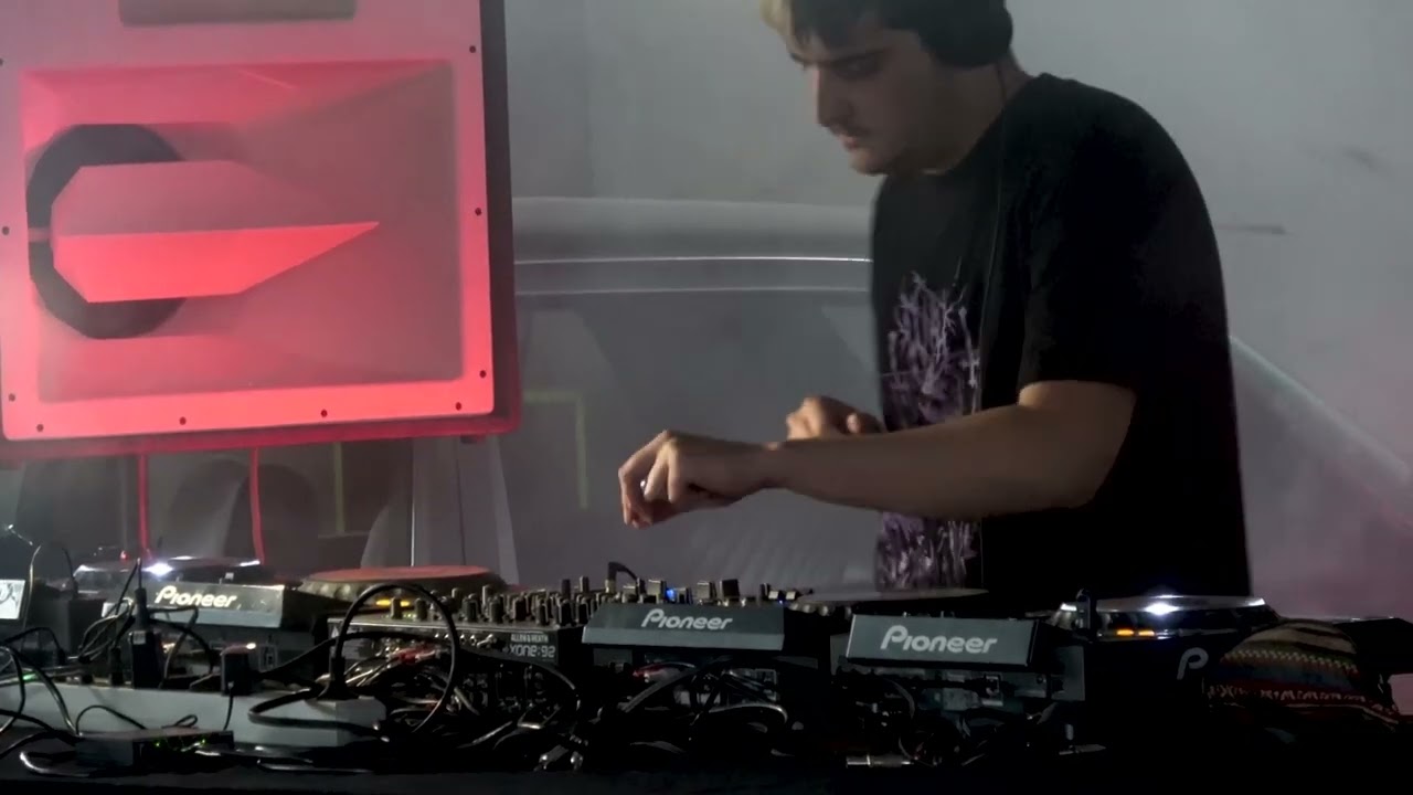 Electrónica al Raso warm up: xKukum