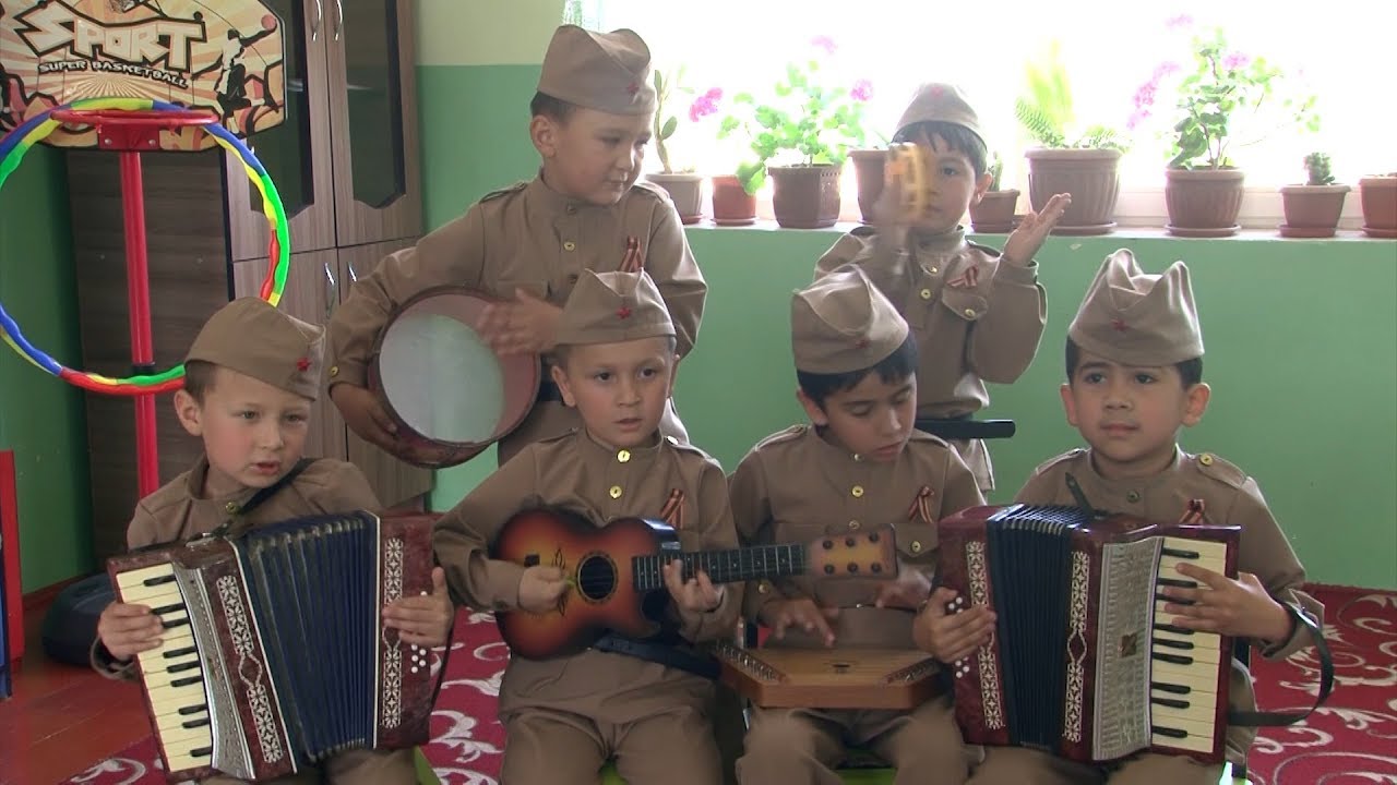 ⁣Смуглянка. Таджикские дети из детского сада №6