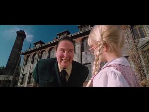 Matilda (1996) Hammer Throw