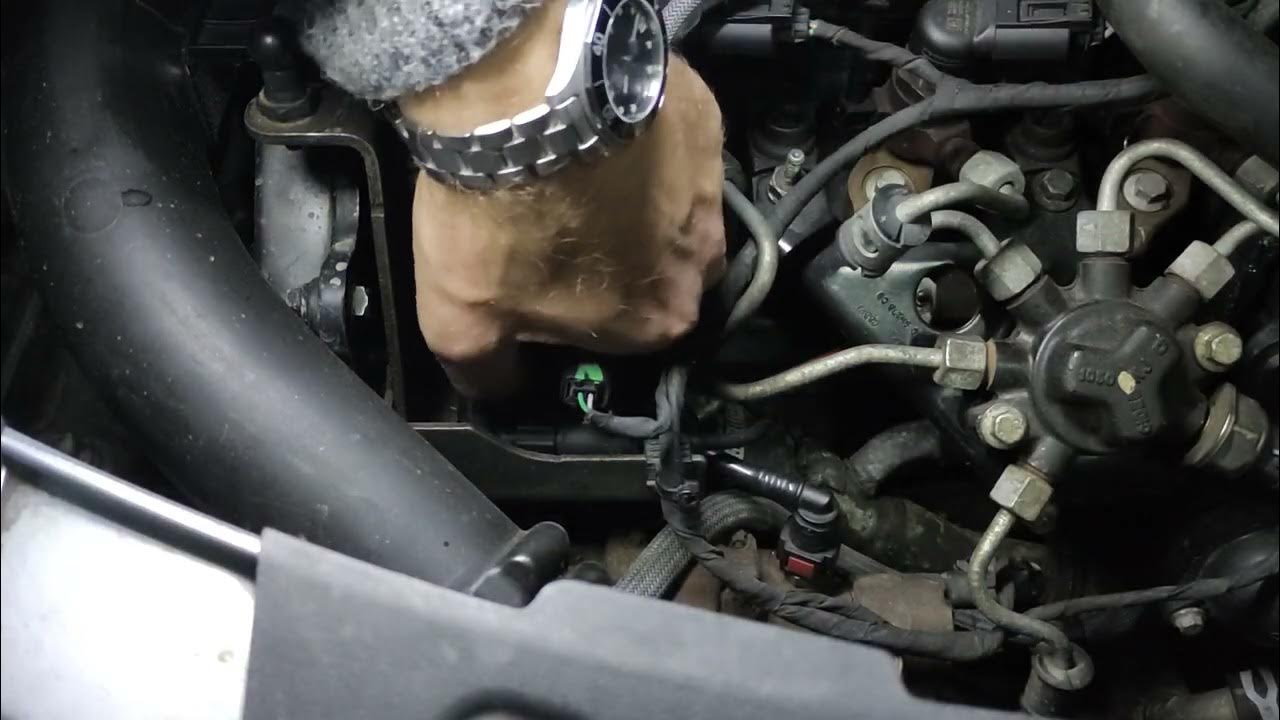 changement démontage remontage bougie de préchauffage gasoil Ford 1,8 tdci YouTube