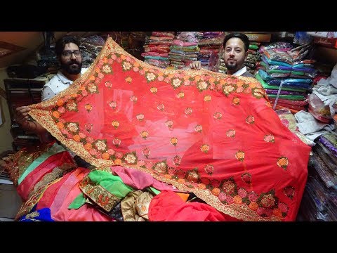 सिंगल साड़ी मंगवाए पुरे भारत मे | Designer Limousineolden weddingon Bridal Saree, Silk Cotton Saree Dealer | Go Girls