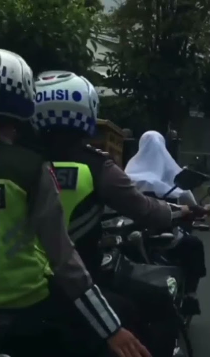 bucin ketilang polisi #bucin #bucinstory #polisi #police #ketilang #etilang #storywa #meme #viral