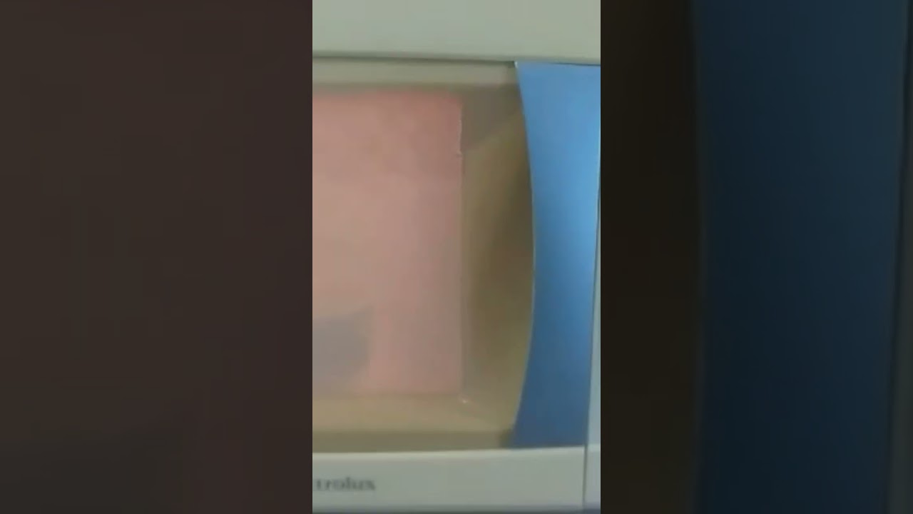 MICROONDAS ELETROLUX NÃO ESQUENTA- CONECTOR DO MAGNOTRON FIZ A TROCA E VOLTOU A FUNCIONAR.